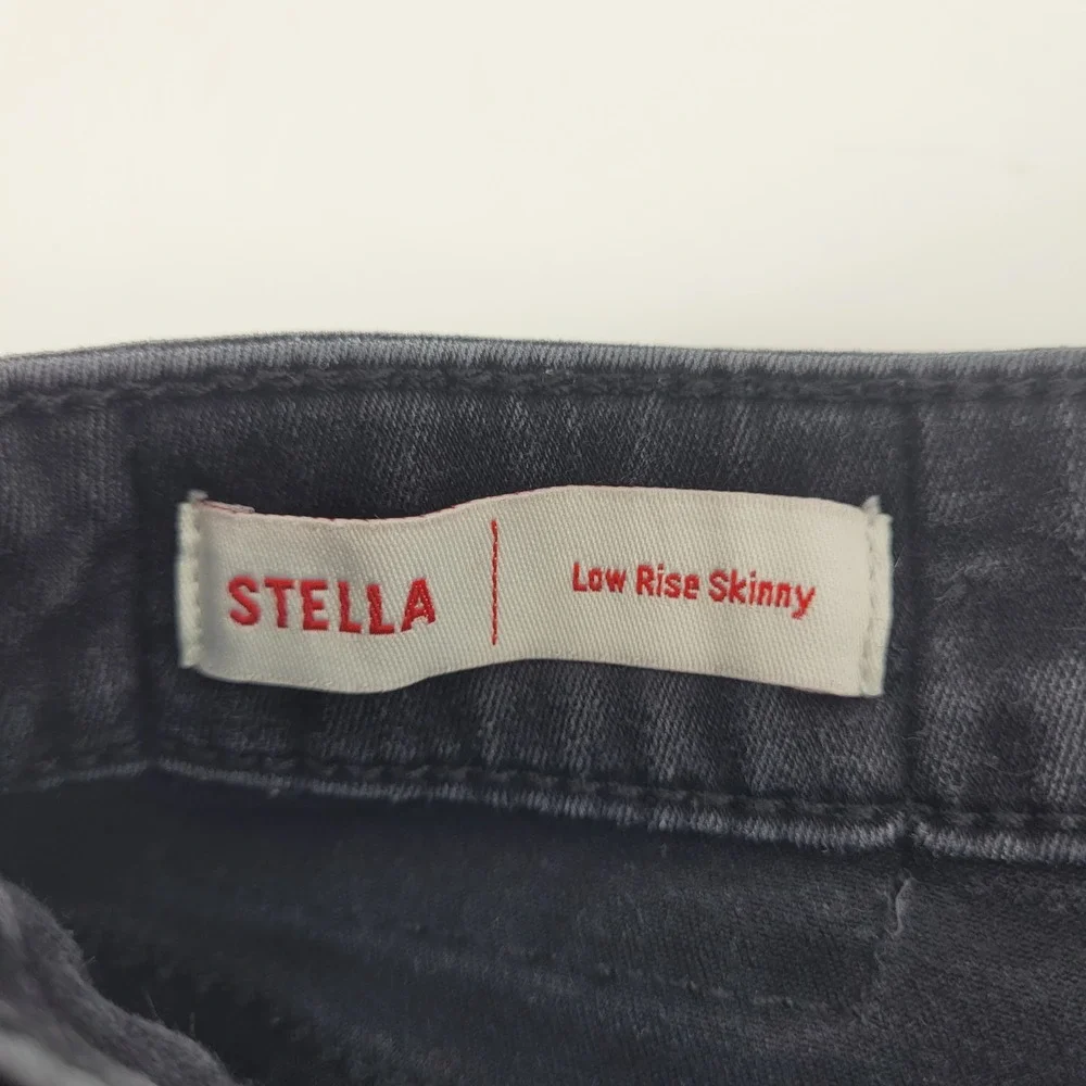 True Religion Stella Low Rise Skinny Jeans 30 Black Faded Denim Womens - Picture 3 of 8